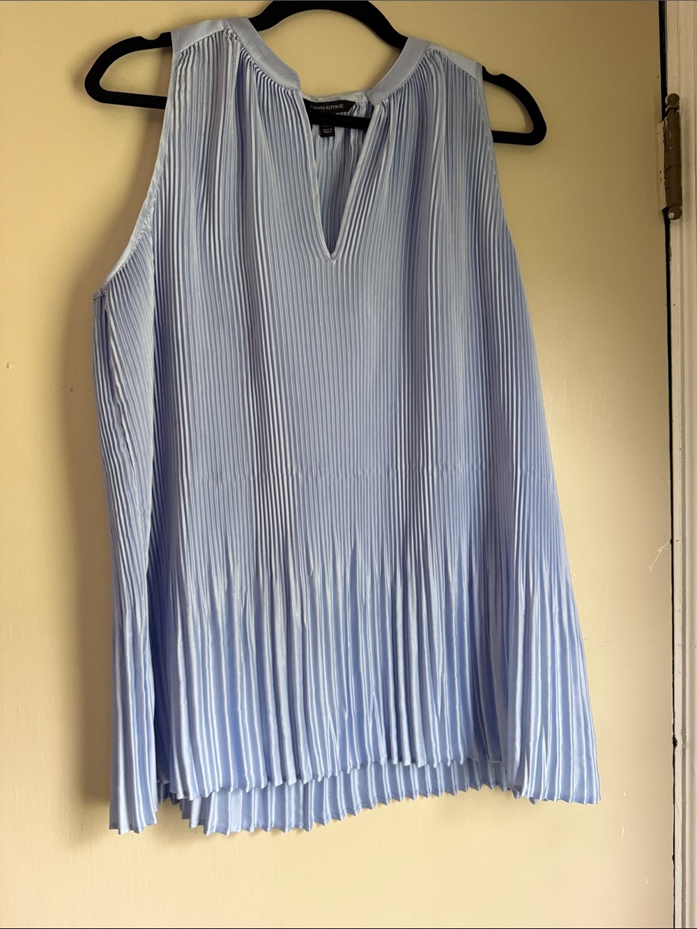 Banana Republic Light Blue Pleated Sleeveless Camisole
